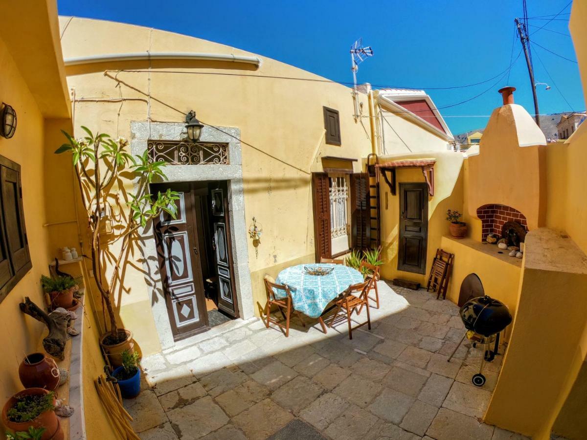 Moschos Mansion Villa ซีมี ภายนอก รูปภาพ